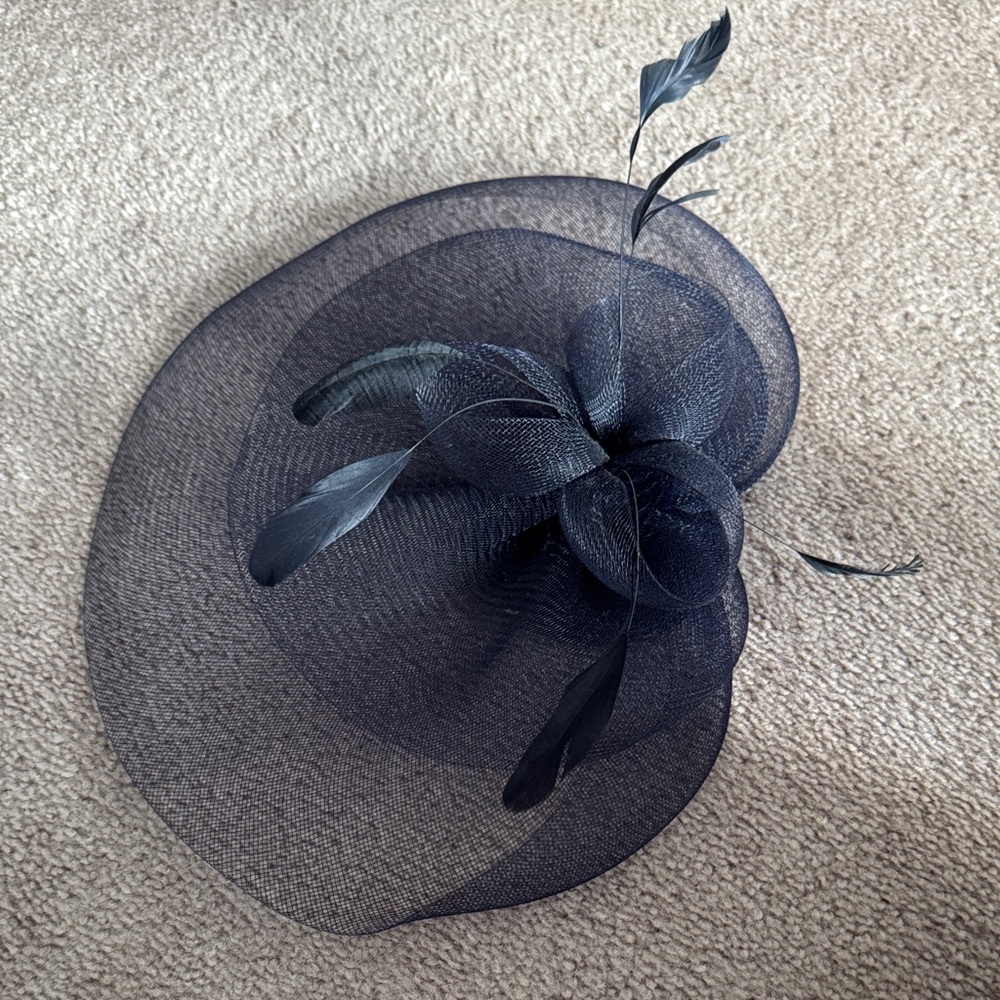 Elegant Navy Fascinator Hat